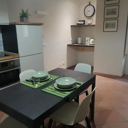 San Domenico Center - Quadrilatero Apartman